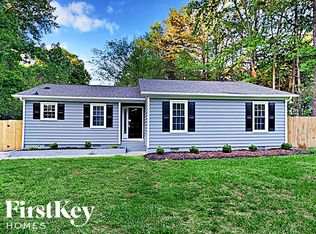 7105 Barcliff Dr, Charlotte, NC