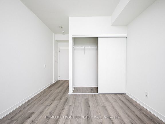 4th image of 1787 Saint Clair Ave W #231