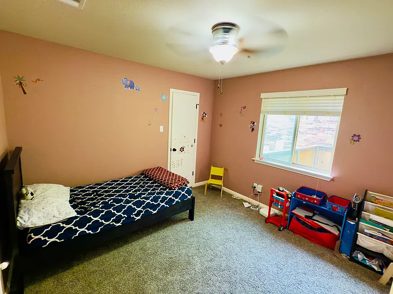 209 Monahans Dr — Photo 10
