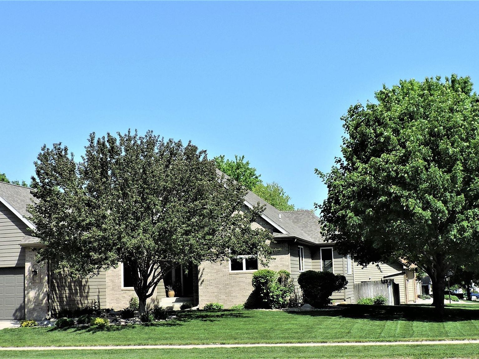 3910 E Marson Dr, Sioux Falls, SD 57103 Zillow