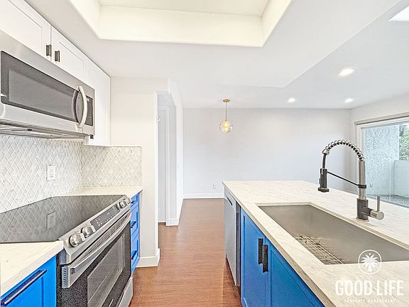 5th image of 2835 C St Unit 7