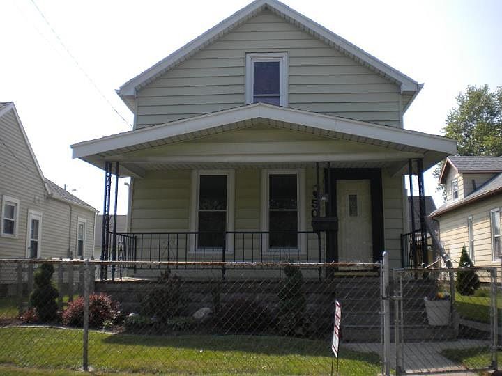 1st image of 506 Dover Pl