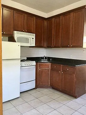 Rented by Axxess Realty Group | media 4