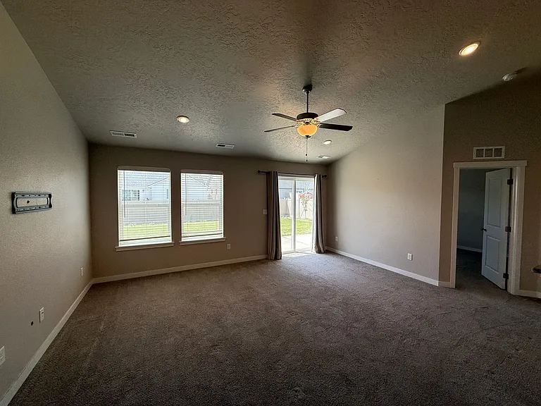 12087 W Soapstone Dr — Photo 6