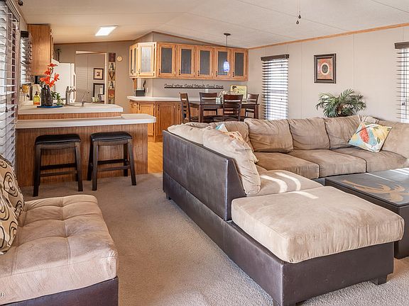 5th image of 3021 E Dawn Dr
