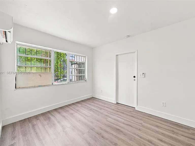 110 NW 9th Ave #1 — Photo 16