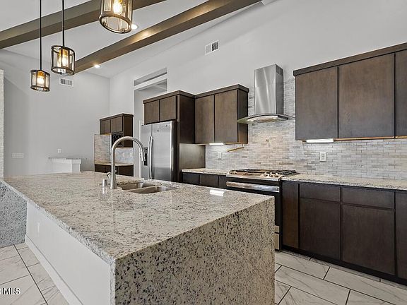 5th image of 12356 Desert Wolf Ave