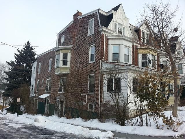 1st image of 201 S Madison St