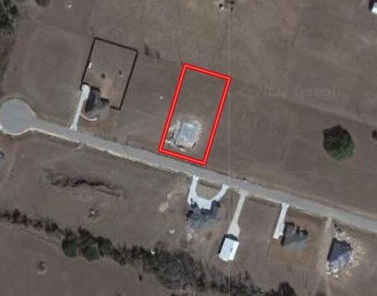 3rd image of 144 Chantry Ln
