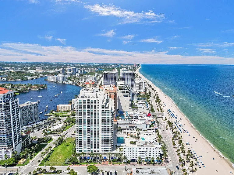 101 S Fort Lauderdale Beach Blvd #806 — Photo 1