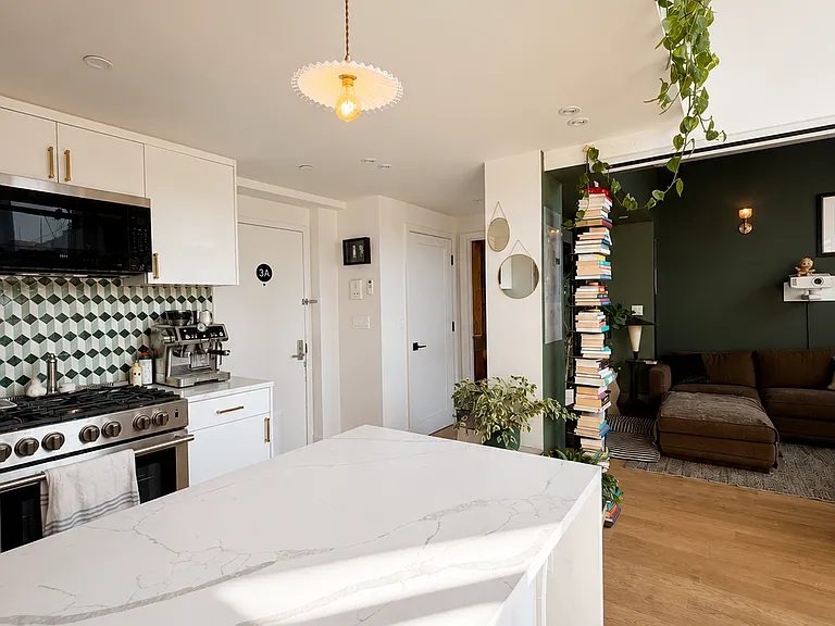 107 Waverly Ave #3A — Photo 8