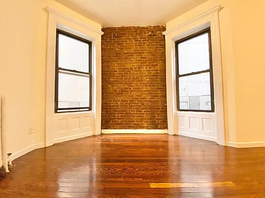 Rented by Oxford Property Group | media 5