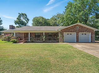 109 Meadors Dr, Alma, AR 72921