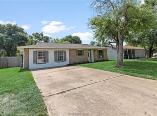 4010 Shawnee Cir, Bryan, TX 77802