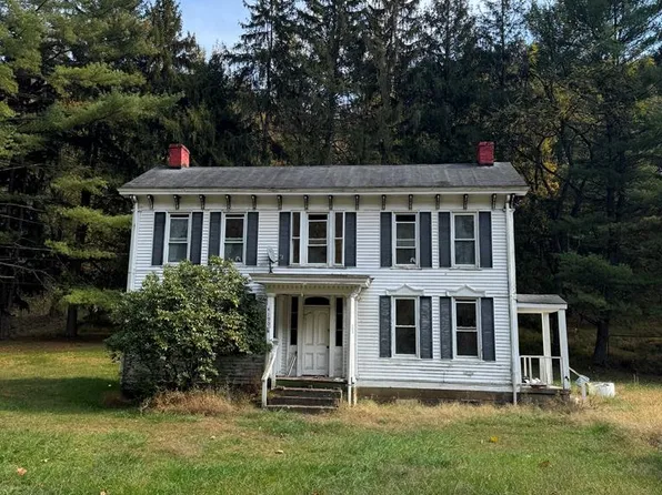 4190 Middle Grave Creek Road, Moundsville, WV 26041