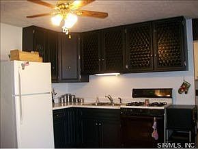 4th image of 25 Wilson Park Dr