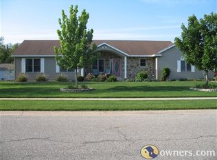 5846 Bethanne Dr SW, Wyoming, MI 49418