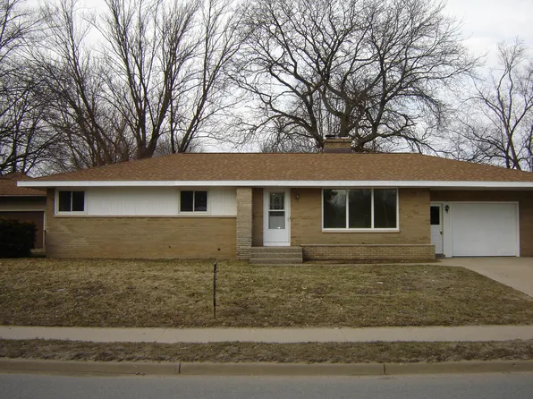 271 68th St SW, Grand Rapids, MI 49548