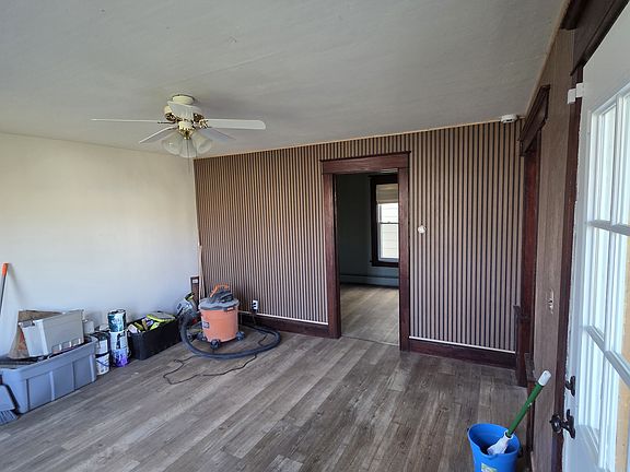 2nd image of 231 Nevins St