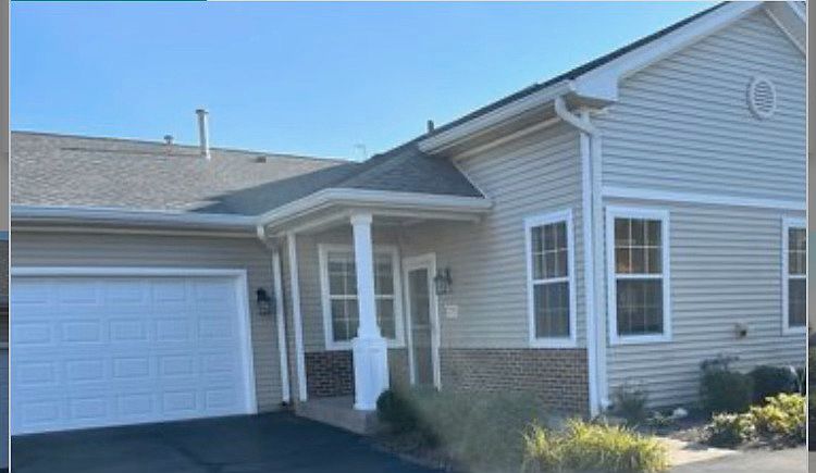 1st image of 11707 River Terrace Ln