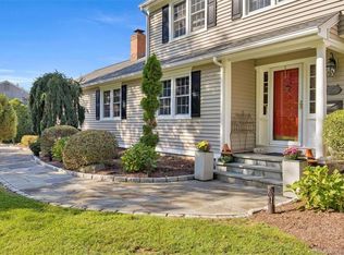 296 Springer Rd, Fairfield, CT 06824