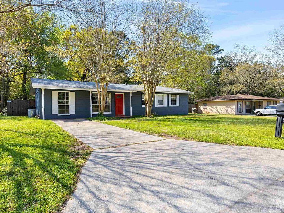 1st image of 919 Blue Springs Dr