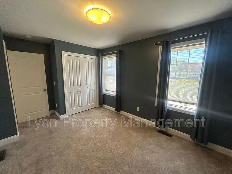 115 Coburn St — Photo 7