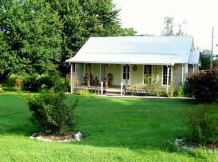 437 Old Celina Rd, Allons, TN 38541