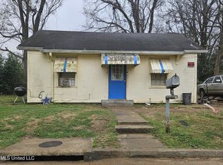 410 W Woodlawn Ave, Natchez, MS 39120