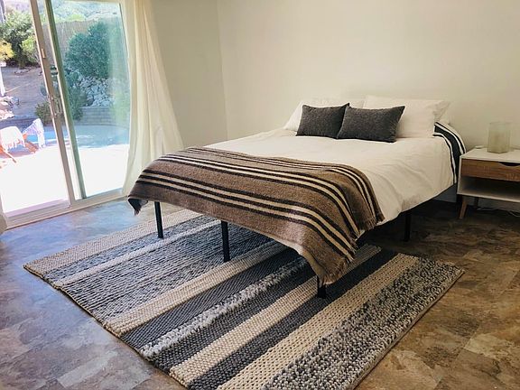 5th image of 66780 Yucca Dr