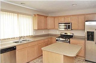 5th image of 3074 Ledgestone Dr NE