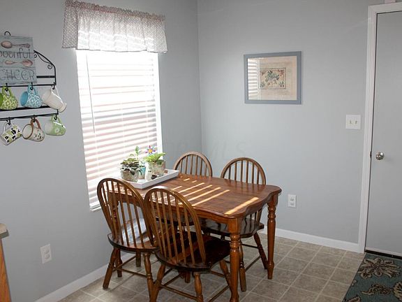 5th image of 3960 Rosette Dr