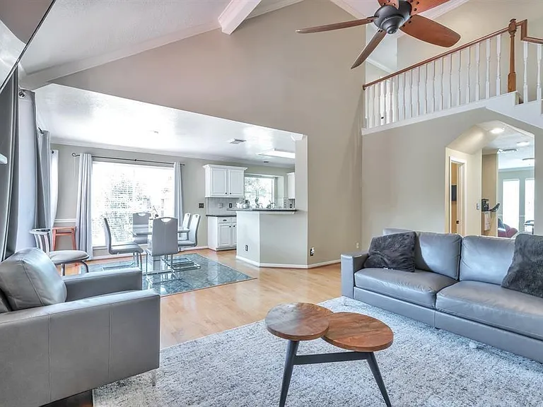 6303 Carissa Ct — Photo 12