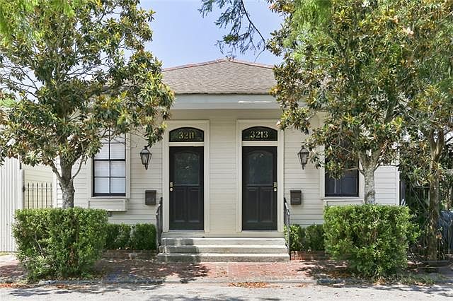 1st image of 3211 Burgundy St