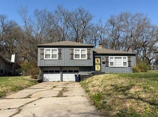 9810 Bennington Ave, Kansas City, MO 64134
