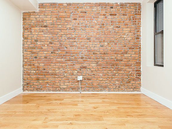 5th image of 623 Park Pl APT 2