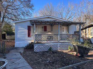 1201 Hawk Ave, Virginia Beach, VA 23453