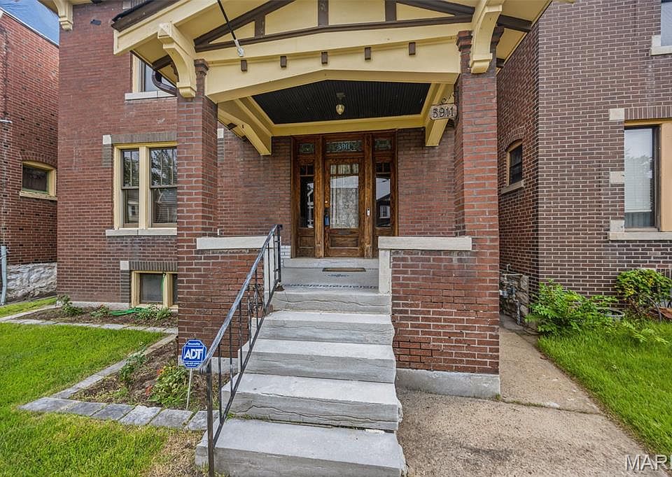 1st image of 5911 Degiverville Ave