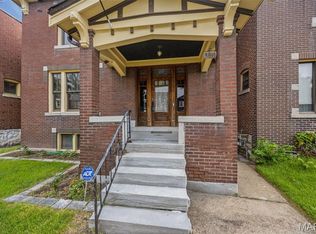 5911 Degiverville Ave, Saint Louis, MO 63112