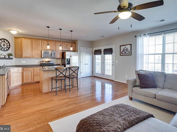 4th image of 15128 Lilywood Ln #118