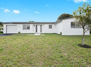 718 NW 48th Ter, Plantation, FL 33317