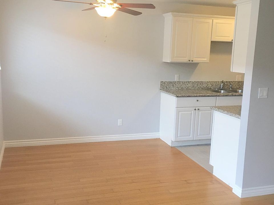 Pic taken before recessed lights!