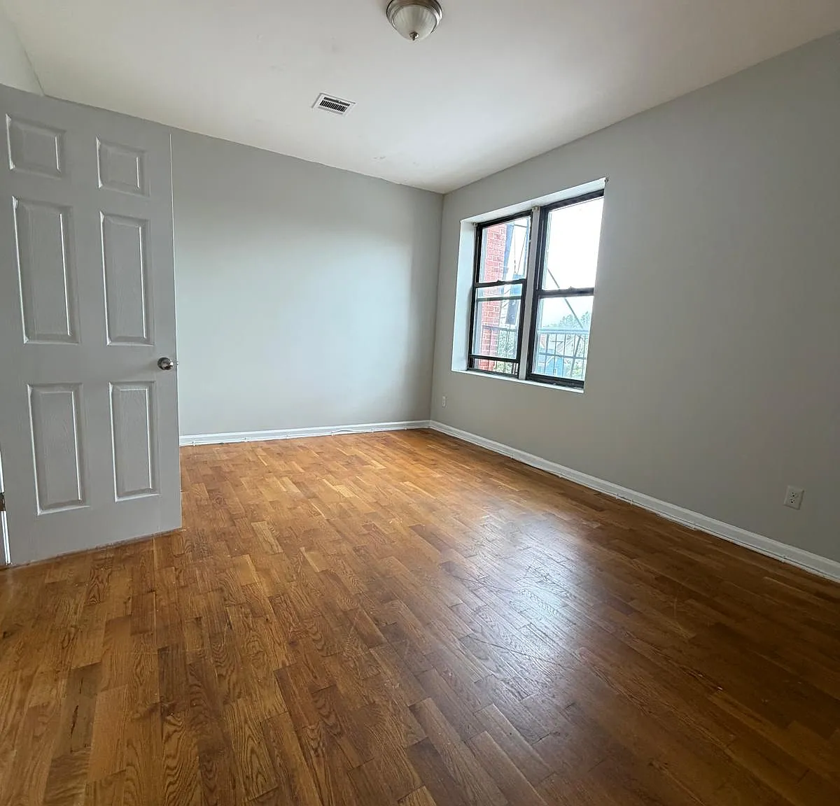 6 Longfellow Ave — Photo 4