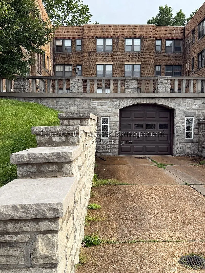2 bed, 1.0 bath, 1200 sqft, $1,395 — Photo 4