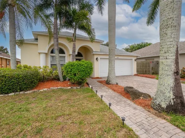 1814 Lankcashire Ct, Rockledge, FL 32955