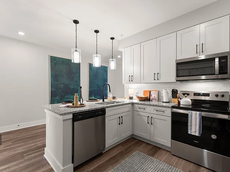 Treesort Luxury Living — Photo 33