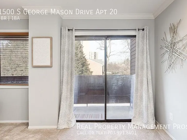1500 S George Mason Dr #20 — Photo 13