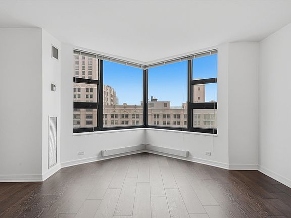 3rd image of 401 E Ontario St APT 2203
