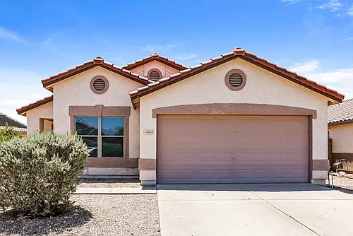 11225 E Quicksilver Ave Photo 1