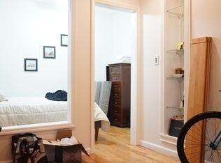172 Greenpoint Ave #2C, Brooklyn, NY 11222